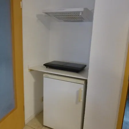 Schoen * Munchenbernsdorf